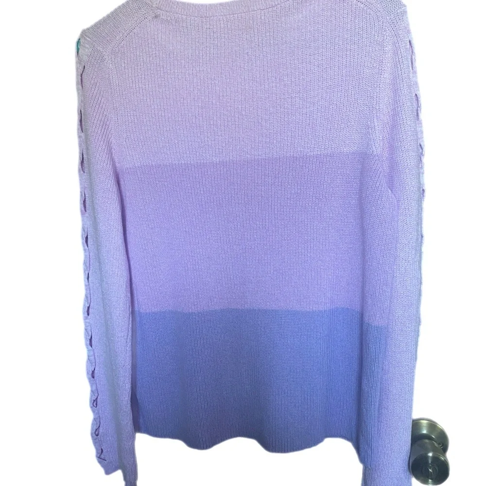 New Lilly Pulitzer Cortina Long Sleeve Sweater Periwinkle
Purple Ombre. Large - Picture 2 of 10